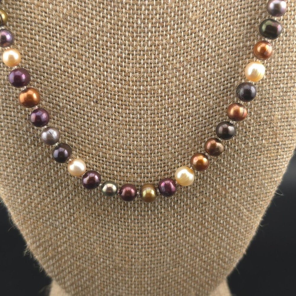 Multicolor Freshwater Pearl Necklace With Twist Clasp 18 Inches - Picture 2 of 8